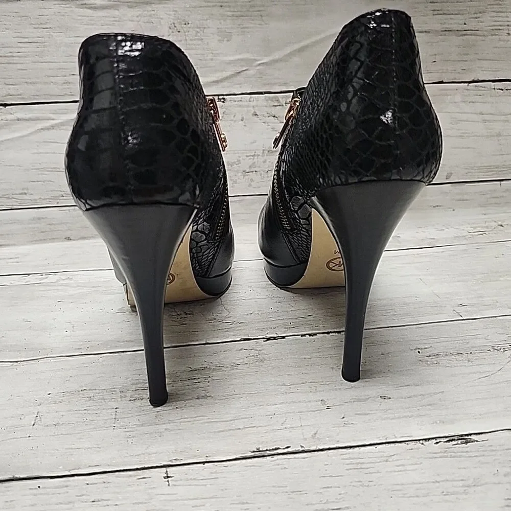 Michael Kors Womens York Boot Sz 8.5 Black Leather Stiletto Heel Platform Bootie